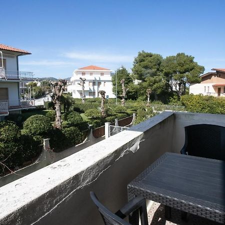 M252 - Marcelli, Ampio Trilocale A 50Mt Dal Mare Apartment ภายนอก รูปภาพ